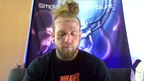 smoke online show from May 12, 10:41 pm