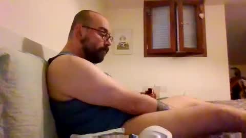 smoker985 online show from February 24, 5:05 pm