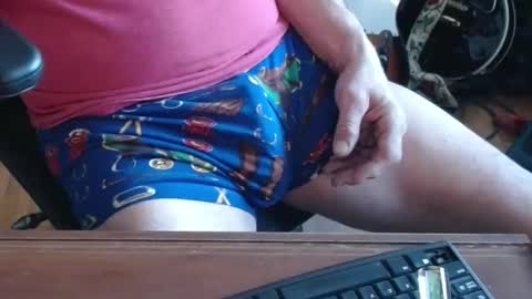 Snapshot of smoothcock101 chatting on February 28, 11:58 am smoothcock101 online show from February 28, 11:58 am