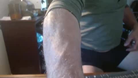 Snapshot of smoothcock101 chatting on November 2, 12:05 pm smoothcock101 online show from November 2, 12:05 pm