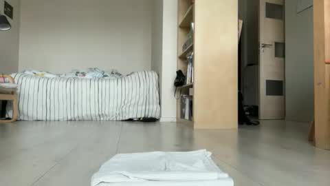 smurfsurfer online show from March 3, 12:01 pm