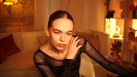 Hanna online show from January 2, 12:03 pm