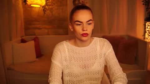 Hanna online show from February 5, 2:37 pm