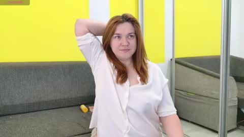 snowflakec online show from February 10, 9:04 pm