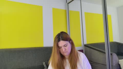 snowflakec online show from March 6, 10:20 pm