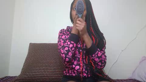 snowfox254 online show from November 27, 7:54 pm