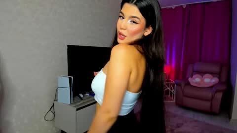 snowingwinter online show from November 8, 12:30 pm