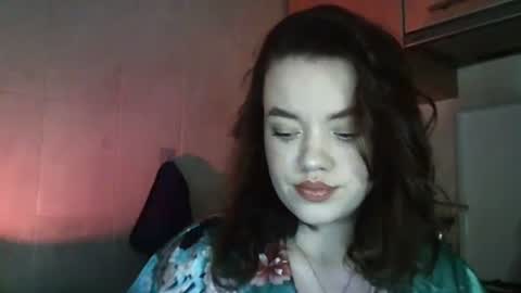 snowy_cute online show from March 5, 1:52 am