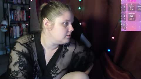 so cute777 online show from July 4, 4:32 pm