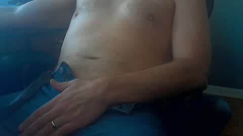 Snapshot of socksandasmile69 chatting on March 9, 8:21 pm socksandasmile69 online show from March 9, 8:21 pm