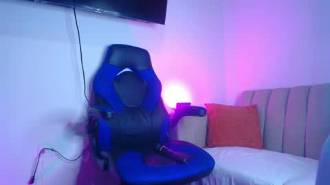 sooe online show from June 22, 3:25 am