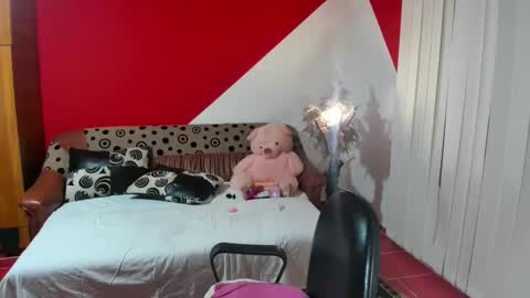 Soffy online show from November 23, 4:21 am