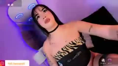 sofi_hdzz online show from June 27, 2:28 am