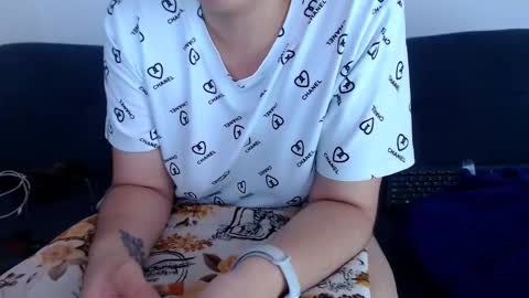 sofi rojas online show from October 16, 12:54 am