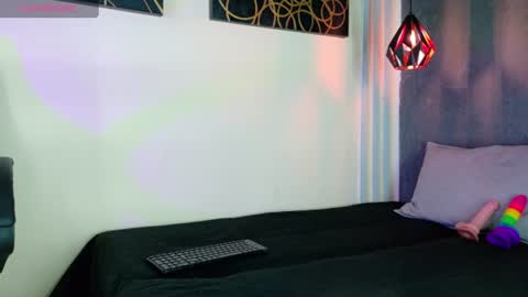 sofi_williams2 online show from June 11, 1:27 am