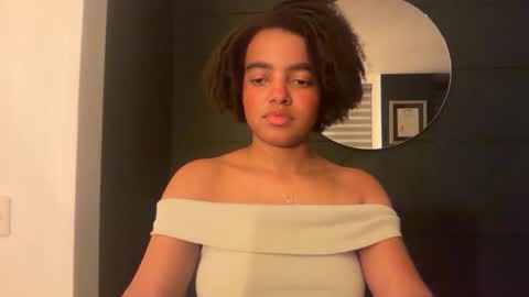 Sofi online show from December 1, 12:41 am