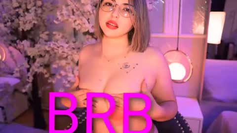 Sofia  bella online show from July 9, 8:02 pm