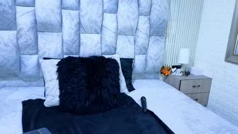 sofia gutierrez   online show from November 5, 12:45 am