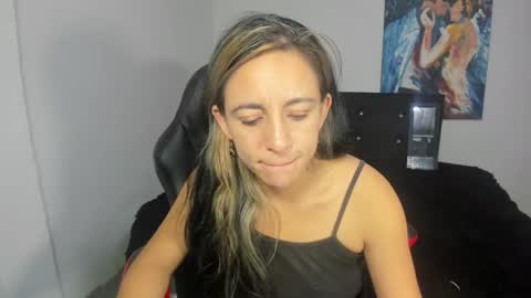 sofia_martinez68 online show from January 10, 6:41 am