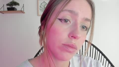     online show from January 11, 3:13 am