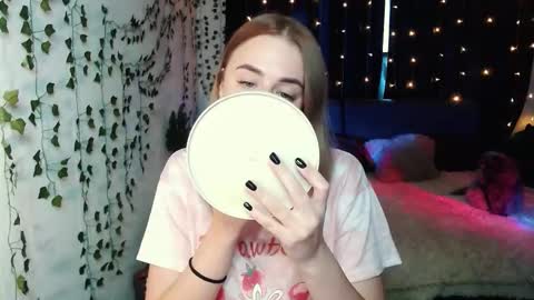 sofia_rosemary online show from September 15, 12:50 pm