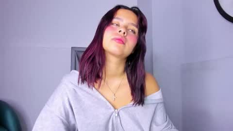 Sofa online show from September 20, 12:08 pm