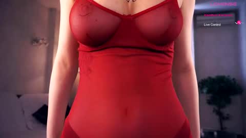 Snapshot of sofiabruno chatting on February 21, 11:33 am Hi My name is Sofia Welcome to my room Please thumbs up - its important online show from February 21, 11:33 am