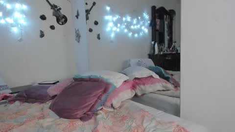 sofiacruz16 online show from January 23, 11:15 am