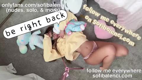 Sofi Balenci online show from December 17, 12:39 am