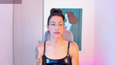 Sofi online show from February 20, 2:19 pm