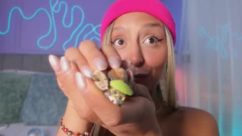 Sofi online show from September 29, 12:15 pm