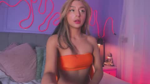 Sofi online show from December 19, 12:44 pm