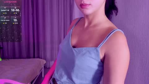 Emily online show from December 5, 8:06 pm