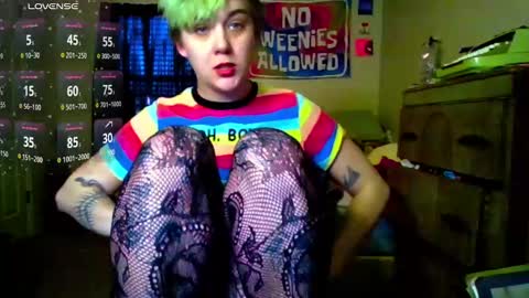 Day online show from March 5, 5:18 pm