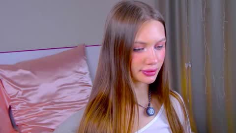 softttide online show from February 1, 7:11 pm