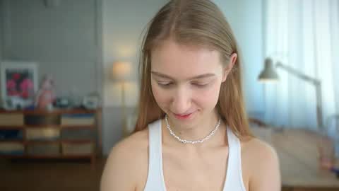 Bella online show from February 22, 11:35 am