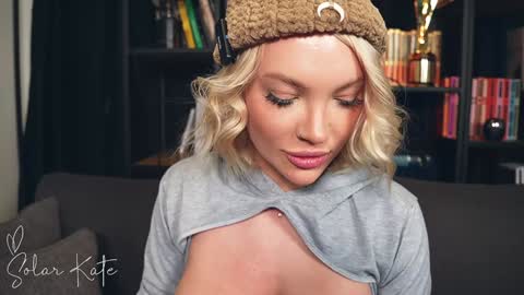 solar_kate online show from October 2, 8:51 pm