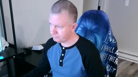 Snapshot of solarlunar1 chatting on October 1, 7:02 pm just ask  online show from October 1, 7:02 pm