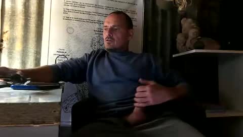 Alex Dixon online show from September 10, 7:37 pm