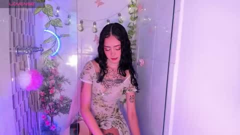 solecito online show from March 5, 1:03 am