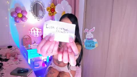 solecito online show from April 4, 3:13 am