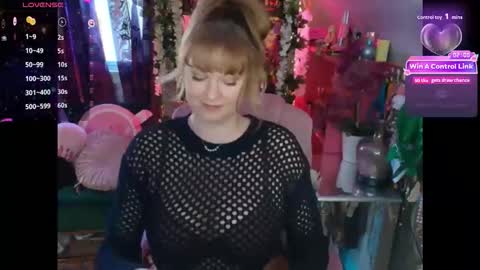 solesticia online show from March 9, 7:18 pm