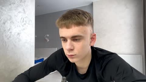 Jett online show from February 8, 9:24 am