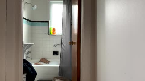 Sonny Madraga online show from December 22, 6:25 pm