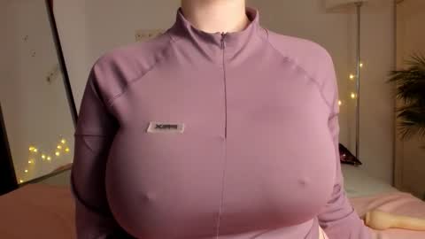 SONIA online show from November 17, 3:36 pm