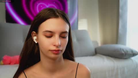 Eva 3 online show from March 7, 8:56 am