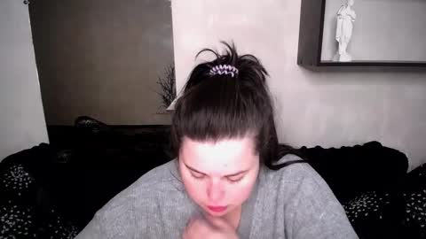 sophia__olsen online show from October 8, 6:19 am