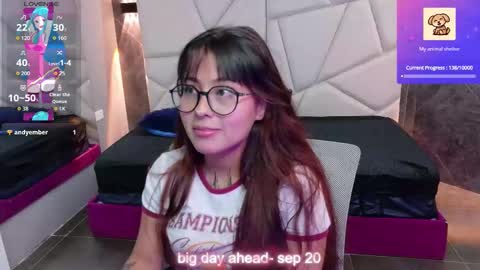 Sophi  online show from September 14, 11:44 am