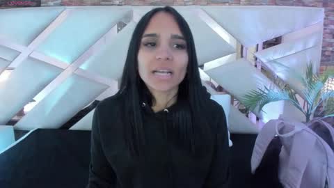 Sophia Paris online show from February 4, 2:37 am