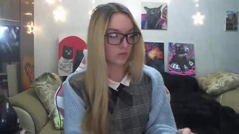 SophiaSonata online show from October 4, 9:45 pm